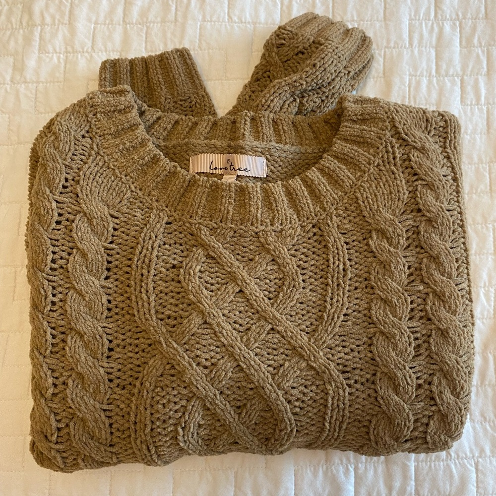 Super soft brown sweater